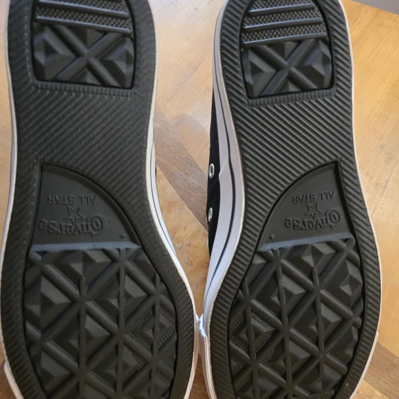 Women's Chuck Taylor All Stat Mid Converse Madison Sneakers - NEW IN BOX! - Picture 5 of 16